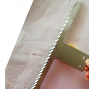 pilový nůž pro řezání plastových sáčků